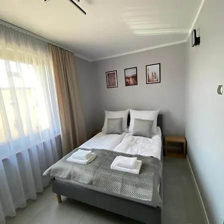 Energylandia Zator Noclegi Apartament Pokoje Do Wynajecia Polanka Wielka Екстер'єр фото